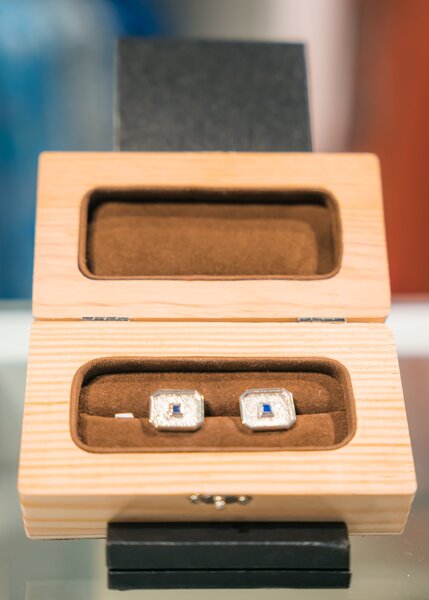 AARAA & AATI LAUNCHES DELUXE CUFFLINK COLLECTION FOR MEN