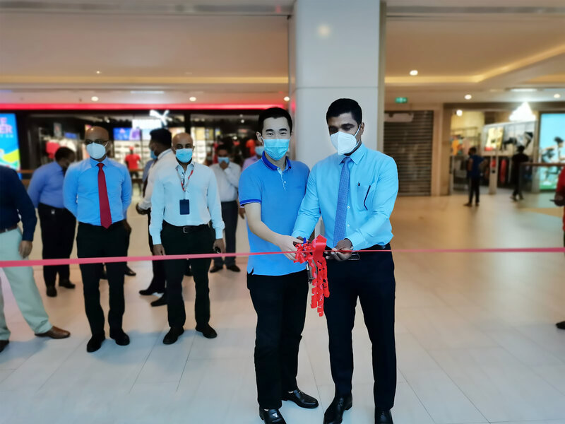 One Galle Face Mall இல் புதிய தோற்றத்துடன் புத்தாண்டுக்காக புதுப்பிக்கப்பட்ட Huawei Experience Store