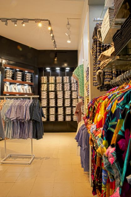 Emerald opens first retail outlet in Battaramulla