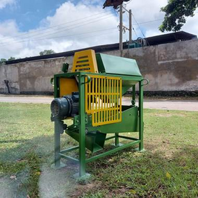 Groundnut threshing made easier with the “Agrotech” Groundnut Thresher from Hayleys Agriculture