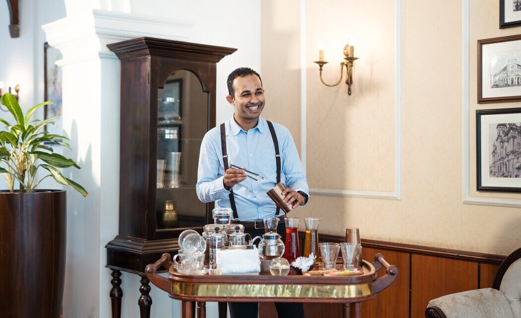 Shan Hussain Crowned Bar Champ 2023 at the Hotel Show in Colombo,Representing Uga Residence