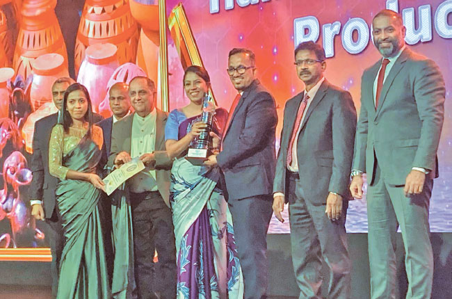 Exporters urged to maintain 10% annual growth rate to achieve USD 36Bn target