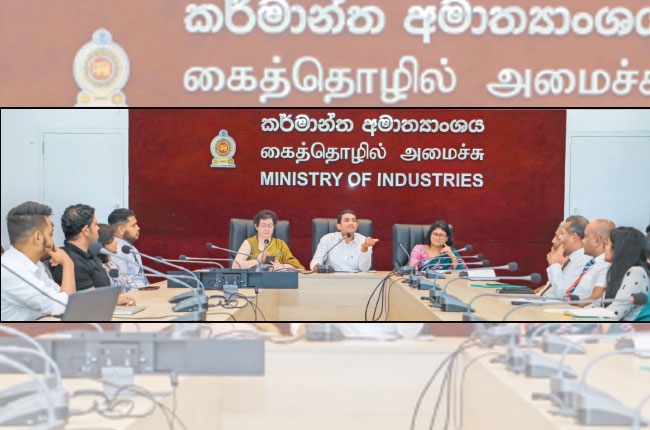 Industry leaders recognised for supporting revival of industries affected by Ditwah