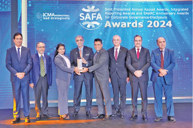 SLT-MOBITEL triumphs with Silver at ‘SAFA Best Presented Annual Report Awards’
