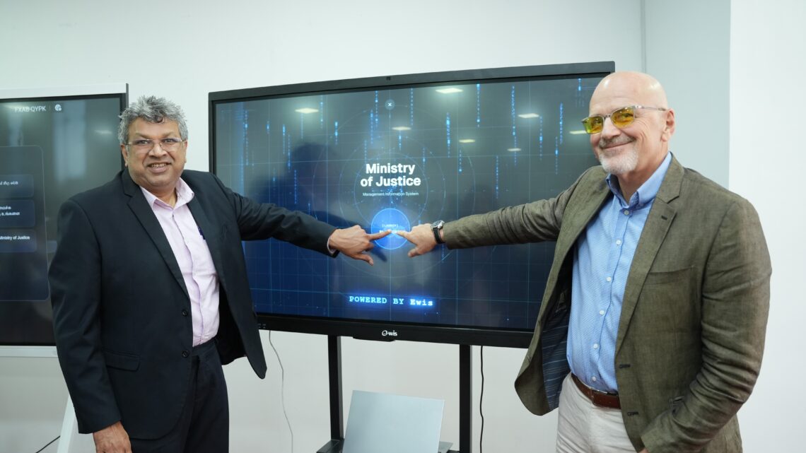 நீதி அமை மை ச்சு, திறன், வெ வெ ளிப்படை டை த்தன்மை மை மற்றும் பபொறுப்புக்கூறலை லை மே மே ம்படுத்த முகாமை மை த்துவ தகவல் கட்டமை மை ப்பை பை அறிமுகப்படுத்துகிறது