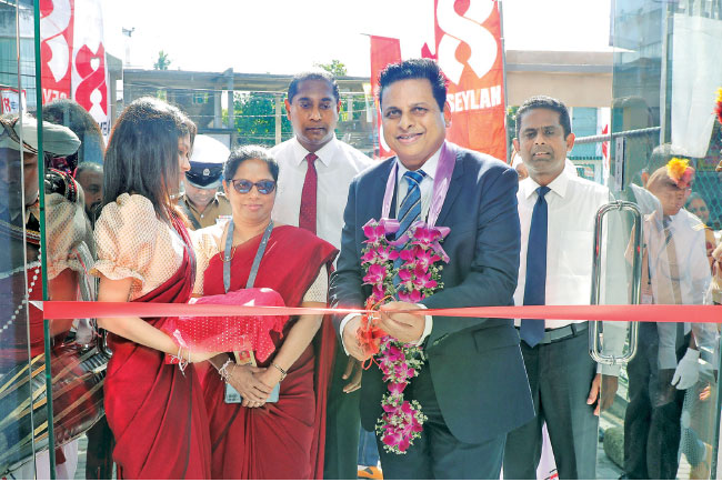 Seylan Bank relocates Boralesgamuwa branch
