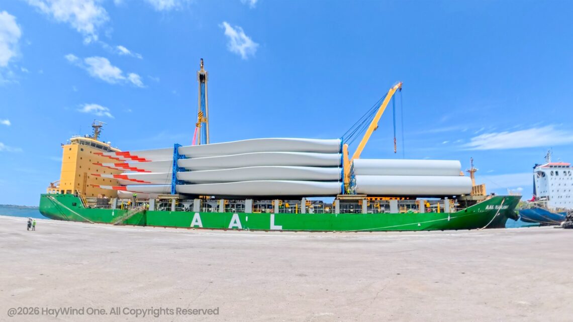 HayWind நிறுவனத்தின் மன்னார் காற்றாலை மின்னுற்பத்தித் திட்டத்திற்கான10 காற்றாலை விசிறிகளும் இலங்கையை வந்தடைந்தன