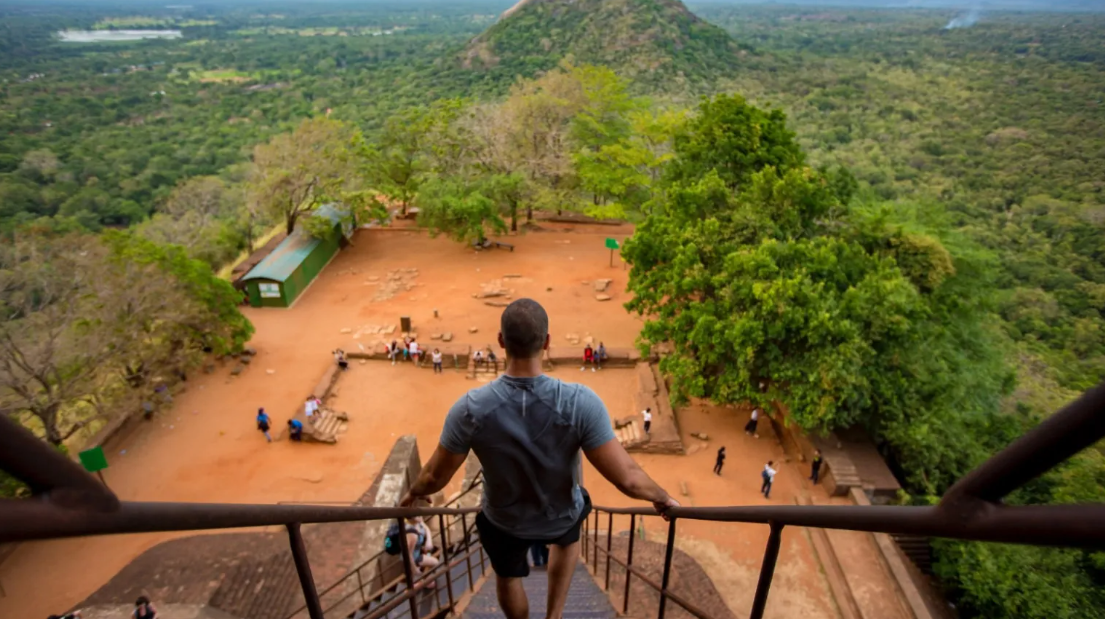 Tourist arrivals in July top 138,000