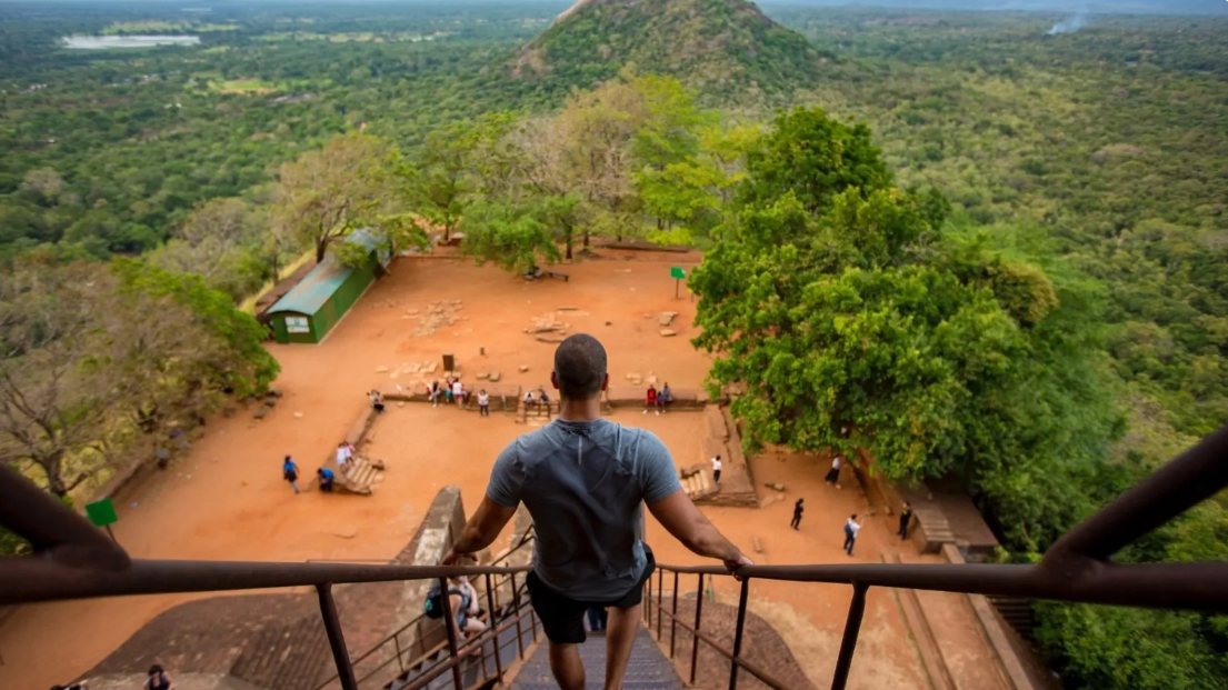 Sri Lanka records 113,000 tourist arrivals in August