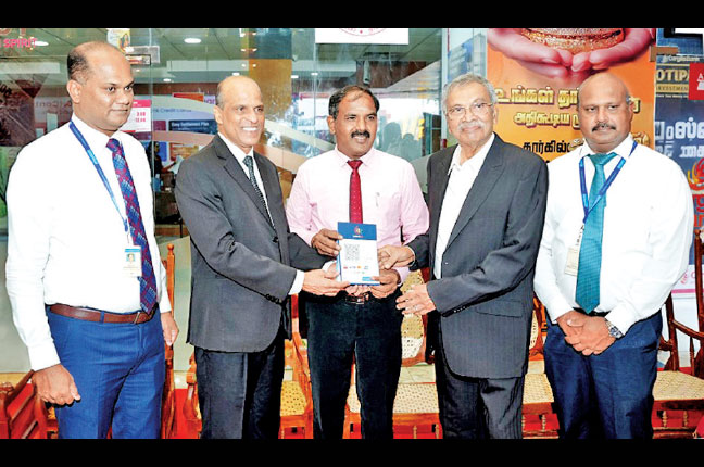 ComBank takes Q+ digital payments drive to Jaffna ahead of Nallur Festival